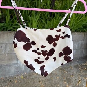 Forever 21🤠 Cow print bandana style top👢🌸